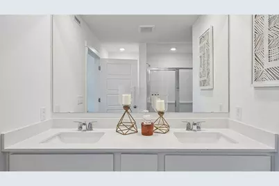 818A  Concord Cir, Burlington, WI 53105 - Photo 37
