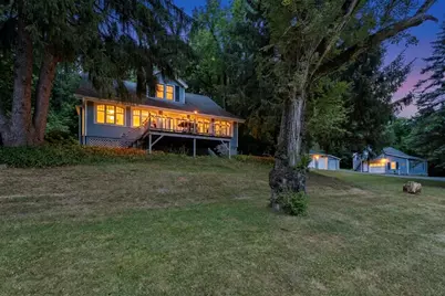 21650 W Valley Dr, New Berlin, WI 53146 - Photo 1