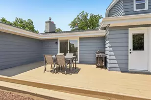 10780 S 92nd St, Franklin, WI 53132 - Photo 51
