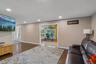 10780 S 92nd St, Franklin, WI 53132 - Photo 13