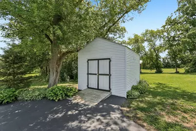 10780 S 92nd St, Franklin, WI 53132 - Photo 47