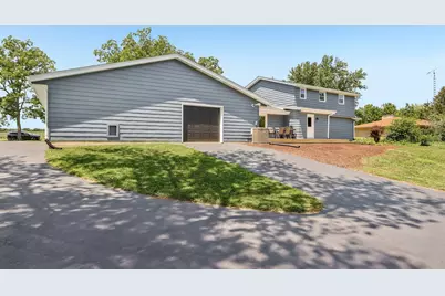10780 S 92nd St, Franklin, WI 53132 - Photo 49