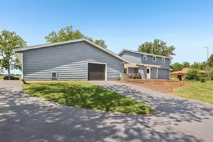 10780 S 92nd St, Franklin, WI 53132 - Photo 49