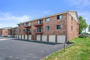 6440 W Howard Ave, Milwaukee, WI 53220 - Photo 25