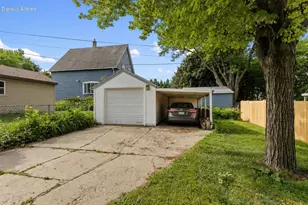 8313 Stickney Ave, Wauwatosa, WI 53213 - Photo 23