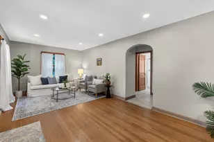 8941 W Montana Ave, West Allis, WI 53227 - Photo 5