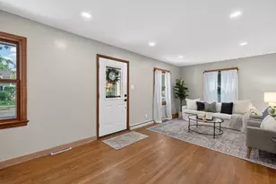 8941 W Montana Ave, West Allis, WI 53227 - Photo 7