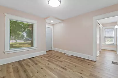 2119 S Muskego Ave, Milwaukee, WI 53215 - Photo 3