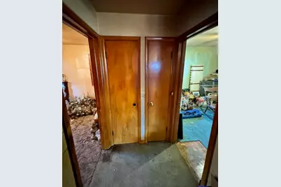 6672 N 54th St, Milwaukee, WI 53223 - Photo 5
