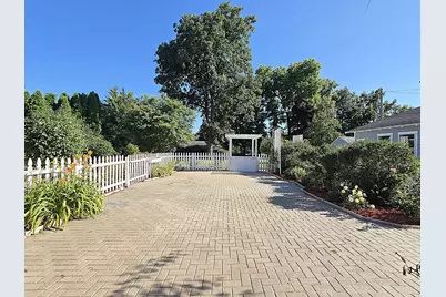 215  Randall Pl, Elkhorn, WI 53121 - Photo 63