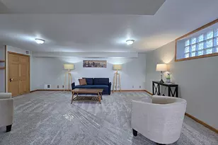 215 Randall Pl, Elkhorn, WI 53121 - Photo 47