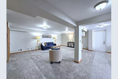215  Randall Pl, Elkhorn, WI 53121 - Photo 45