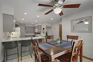 3625 S Brentwood Rd, New Berlin, WI 53151 - Photo 9