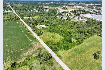 150 W Rusco Dr, West Bend, WI 53095 - Photo 1