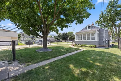 716  23rd St, La Crosse, WI 54601 - Photo 13