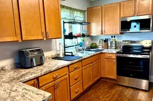 131 Reed St, Plymouth, WI 53073 - Photo 9