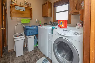 5859 N 119th St, Milwaukee, WI 53225 - Photo 17