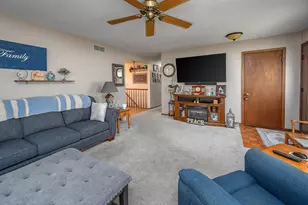5859 N 119th St, Milwaukee, WI 53225 - Photo 7
