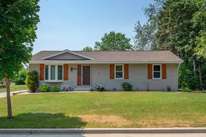 5859 N 119th St, Milwaukee, WI 53225 - Photo 3