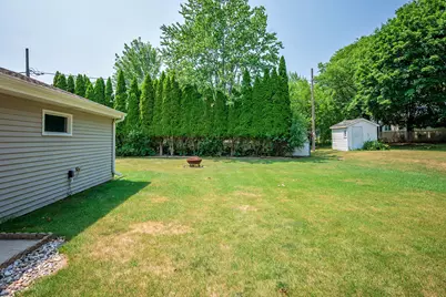 5859 N 119th St, Milwaukee, WI 53225 - Photo 31