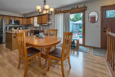 5859 N 119th St, Milwaukee, WI 53225 - Photo 7