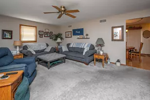 5859 N 119th St, Milwaukee, WI 53225 - Photo 5