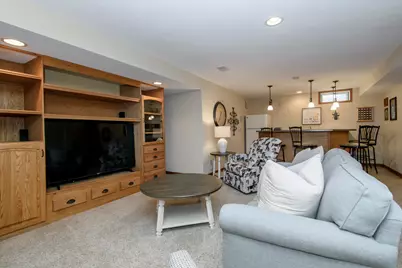 2147  Inverness Dr, Waukesha, WI 53186 - Photo 59