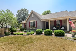 2147 Inverness Dr, Waukesha, WI 53186 - Photo 77