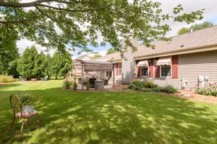 2147 Inverness Dr, Waukesha, WI 53186 - Photo 103