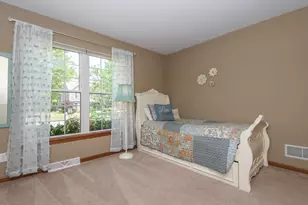 2147 Inverness Dr, Waukesha, WI 53186 - Photo 49