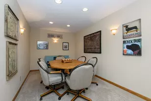 2147 Inverness Dr, Waukesha, WI 53186 - Photo 57