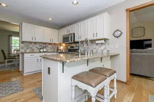 2147 Inverness Dr, Waukesha, WI 53186 - Photo 25