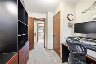4938 S 69th St, Greenfield, WI 53220 - Photo 19