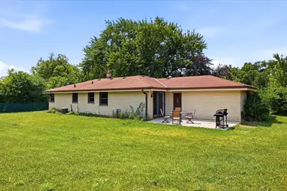 4938 S 69th St, Greenfield, WI 53220 - Photo 21