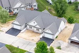 1793 Cedar Ridge Dr, Slinger, WI 53086 - Photo 5