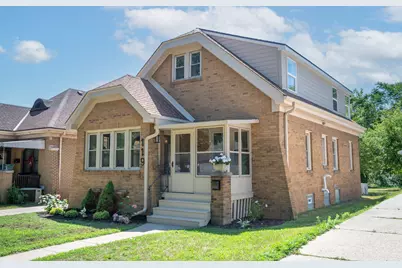 119 E Ohio Ave, Milwaukee, WI 53207 - Photo 1