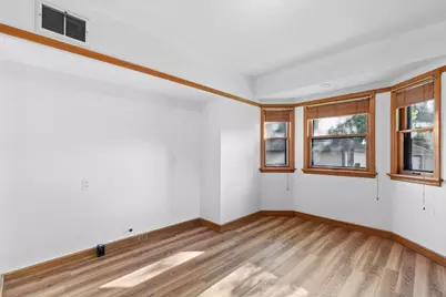 3720 N 56th St, Milwaukee, WI 53216 - Photo 9