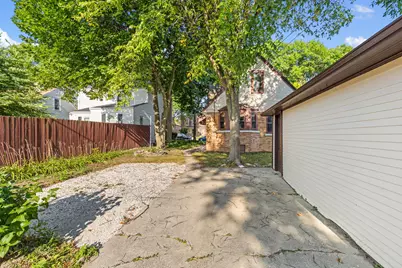3720 N 56th St, Milwaukee, WI 53216 - Photo 25
