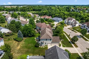 700 Creekwood Dr, West Bend, WI 53095 - Photo 55