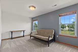700 Creekwood Dr, West Bend, WI 53095 - Photo 35