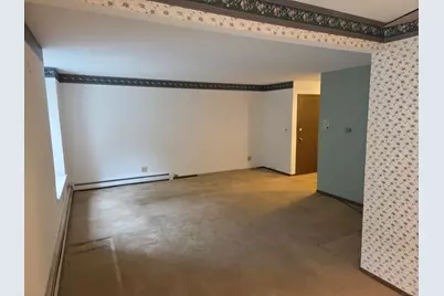 2450 W Good Hope Rd #49, Glendale, WI 53209 - Photo 11