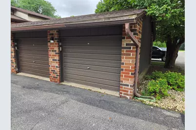 2450 W Good Hope Rd #49, Glendale, WI 53209 - Photo 23