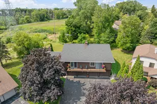 2421 Crosscreek Dr, Sheboygan, WI 53081 - Photo 37