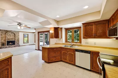 W248S6845  Sugar Maple Dr, Vernon, WI 53189 - Photo 25