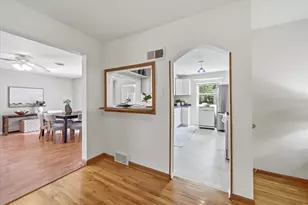 1930 N 121st St, Wauwatosa, WI 53226 - Photo 13