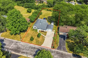 1930 N 121st St, Wauwatosa, WI 53226 - Photo 43