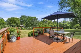 1930 N 121st St, Wauwatosa, WI 53226 - Photo 5