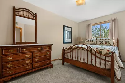 2415  Fox River Pkwy #B, Waukesha, WI 53189 - Photo 19