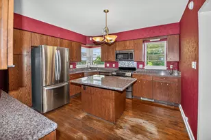 4535 N Cramer St, Whitefish Bay, WI 53211 - Photo 9