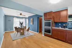 4255 S Nicholson Ave, Saint Francis, WI 53235 - Photo 5